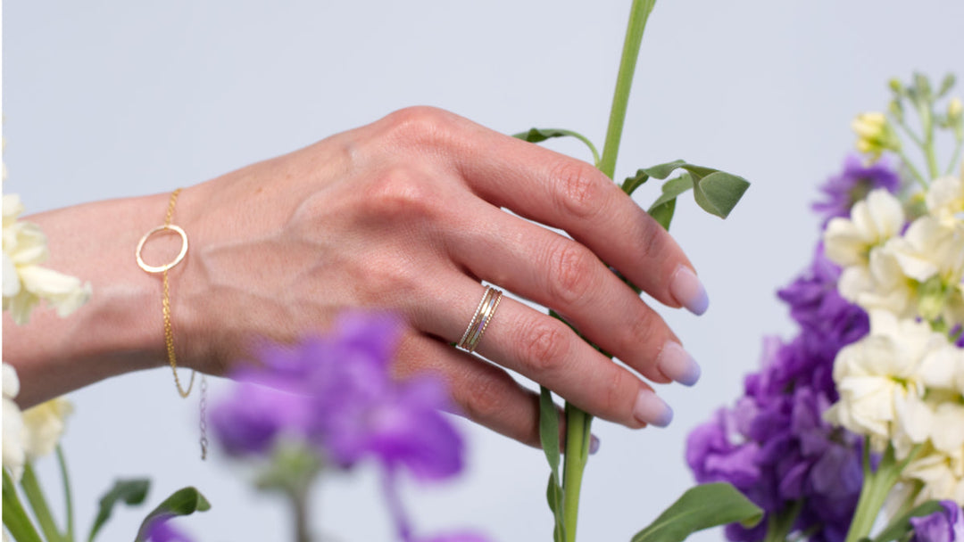 circle jewelry gift set with necklace bracelet or earrings in sterling silver or 14k gold filled with holiday gift box